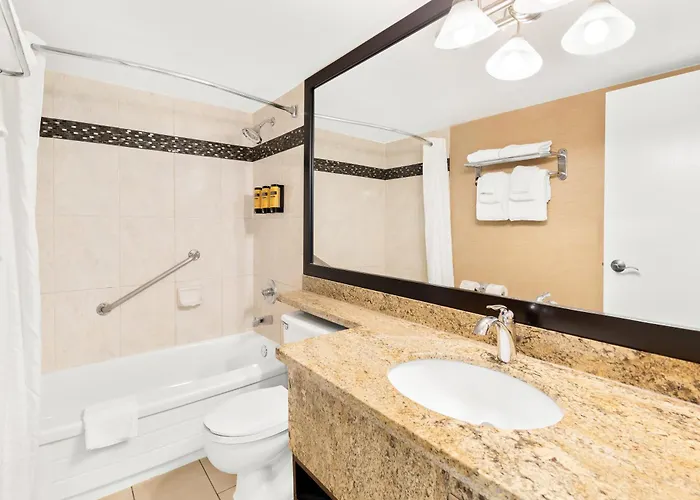 Hotel cerca del colegio: Best Western Plus Inner Harbour Hotel