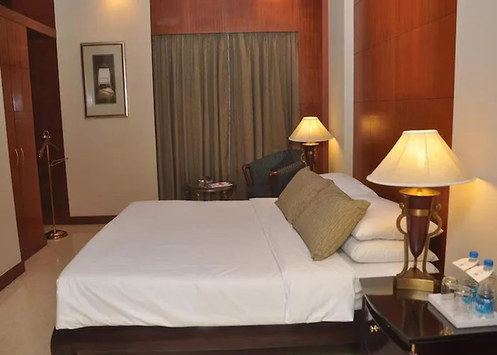 The Hans, New Delhi