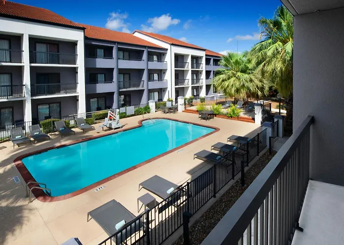 Courtyard By Marriott San Antonio Downtown