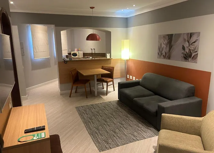 Hotel 5 estrelas: Cosmopolitan Praia Flat