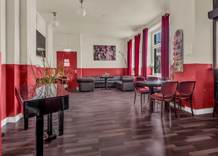 Ballhaus Berlin Hostel