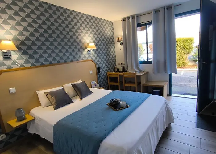 Hôtel Le Laury's-hôtel calme proche de Rodez avec parking privé gratuit