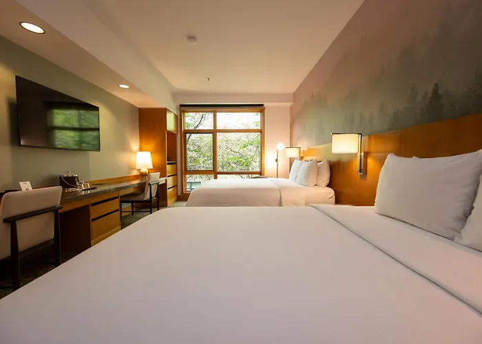Cedarbrook Lodge