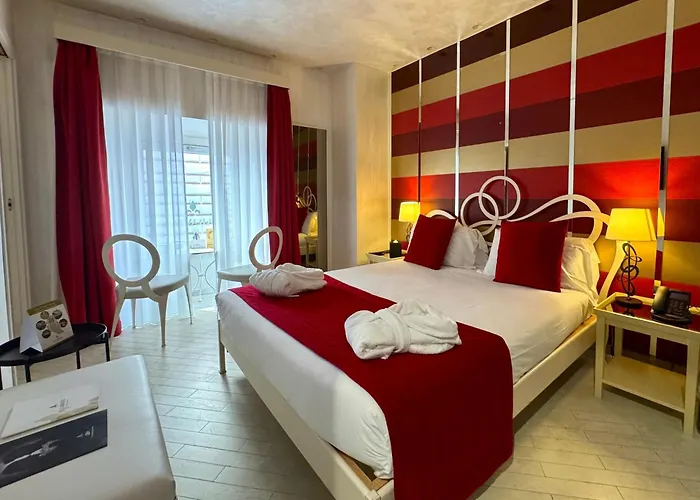 Hotel com jacuzzi: Hotel Caravita
