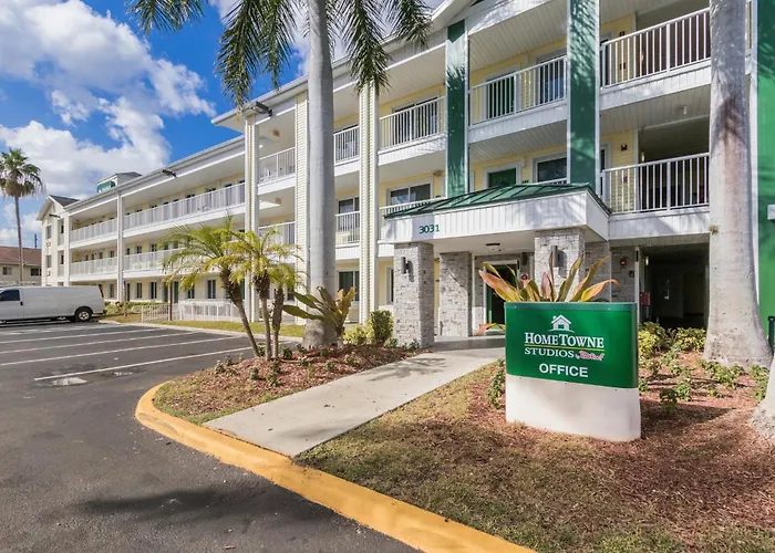 Hometowne Studios By Red Roof Fort Lauderdale