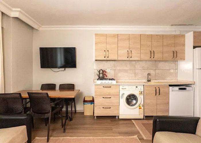 Hotel nahe College: Yade Apart Pension