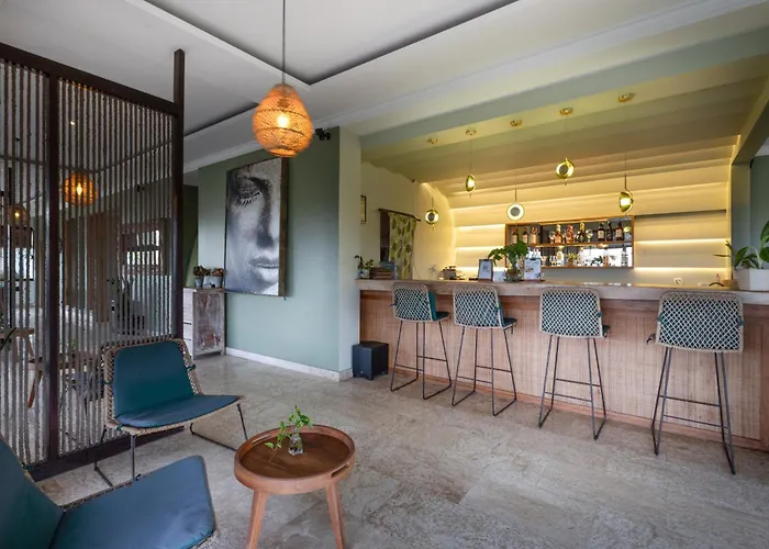 Bungalow rentals Nunamkhalu Private And Spa