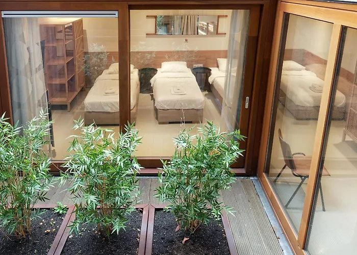 Marnix360Apartments The Mansion Suites