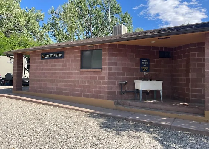 Campsite: Sun Outdoors Moab Downtown