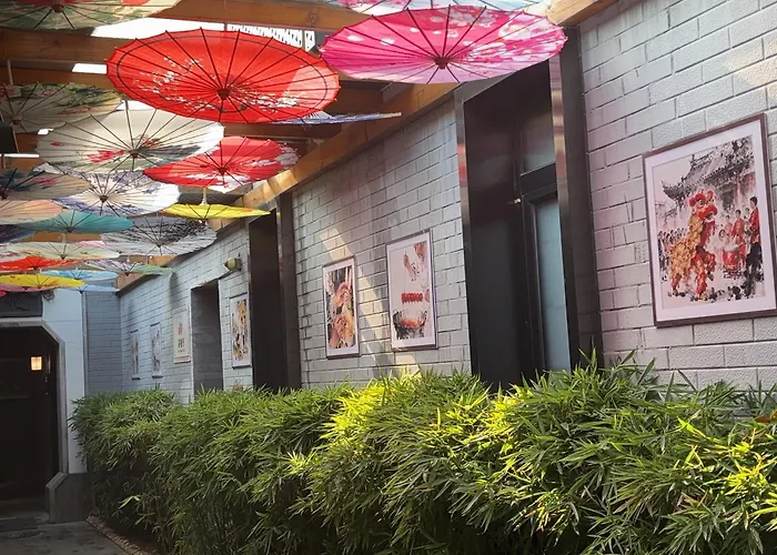 Qiuguo Hutong Courtyard Hotel