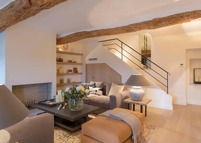 Luxury Retreats