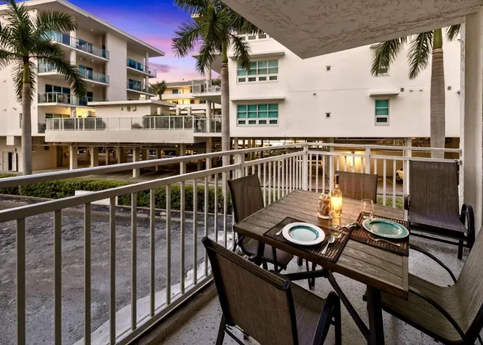 Beach Hotels House Of Sun Siesta Key Crescent Beach