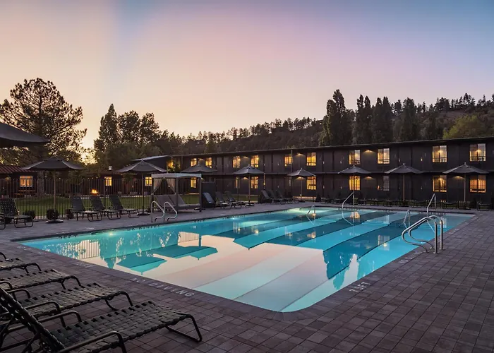 High Country Motor Lodge - Near Nau And Downtown