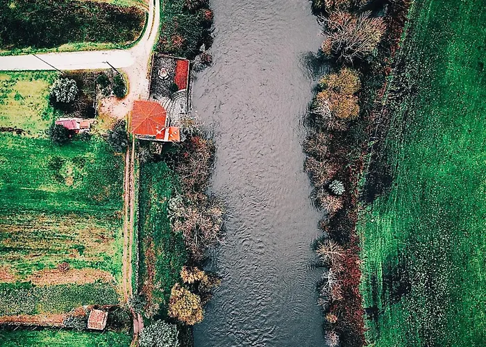 Casa Do Rio Alva