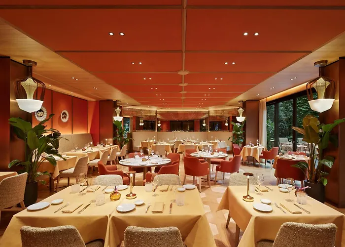 Hotel Con Piscina Bvlgari Paris