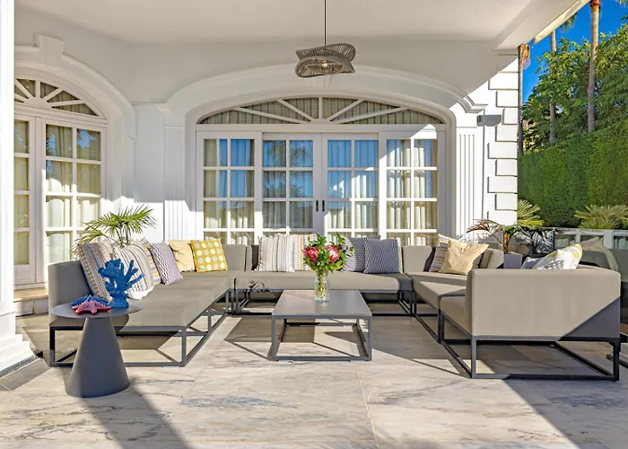 Frontline Villa El Martinete With Picasso Pool