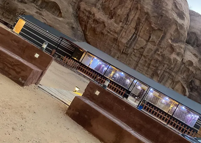 Ski hotel: Wadi Rum Neom Camp