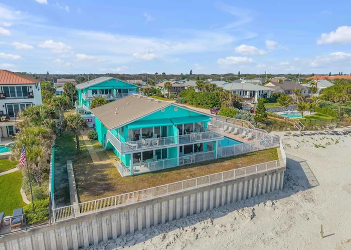 Beach hotel: Ocean Beach Club