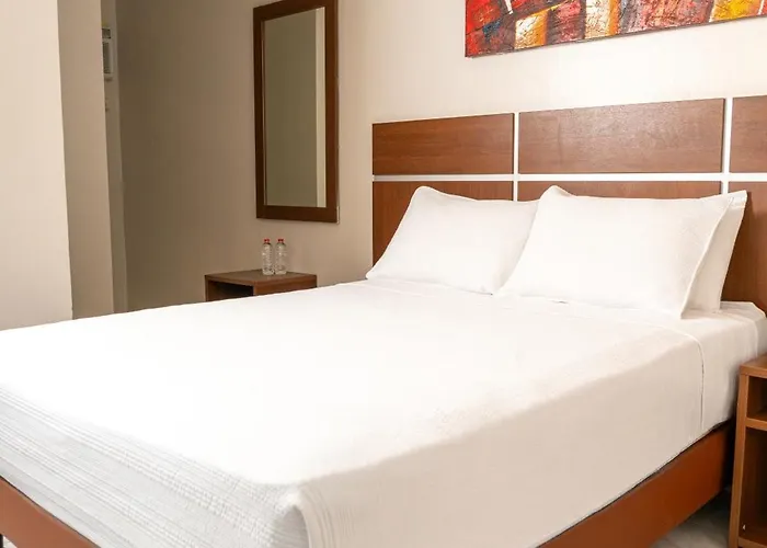 Hotel do aeroporto: Hotel Benidorm Panama