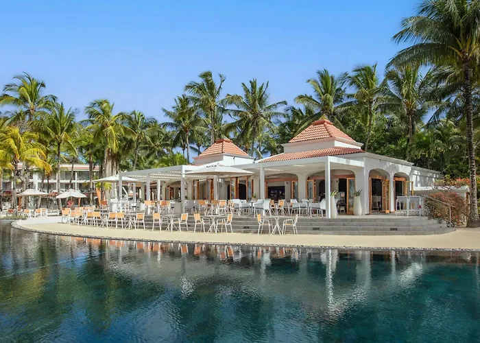 Mauricia Beachcomber Resort & Spa