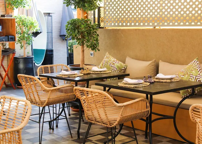 Airport Hotel: Riad Al Rimal & Spa