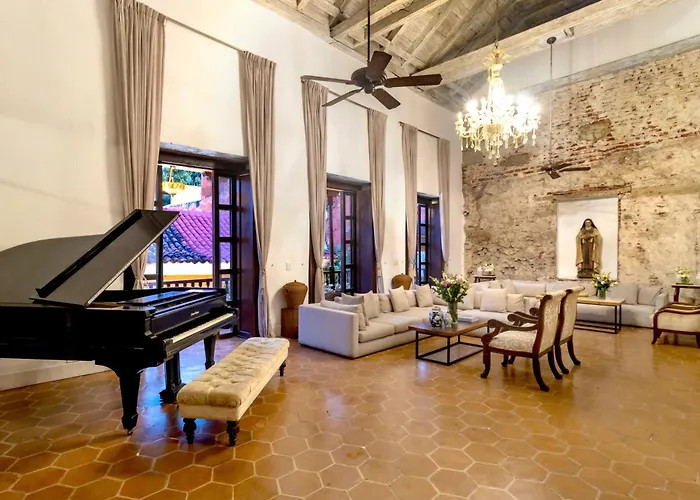 El Marques Hotel Boutique By Geh Suites