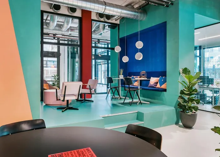 Social Hub
