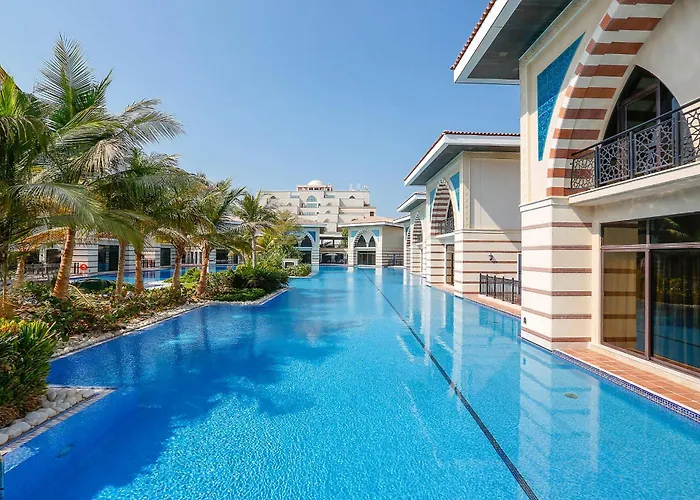 Private Villa: Zabeel Saray Royal Residences Lagoon Villa