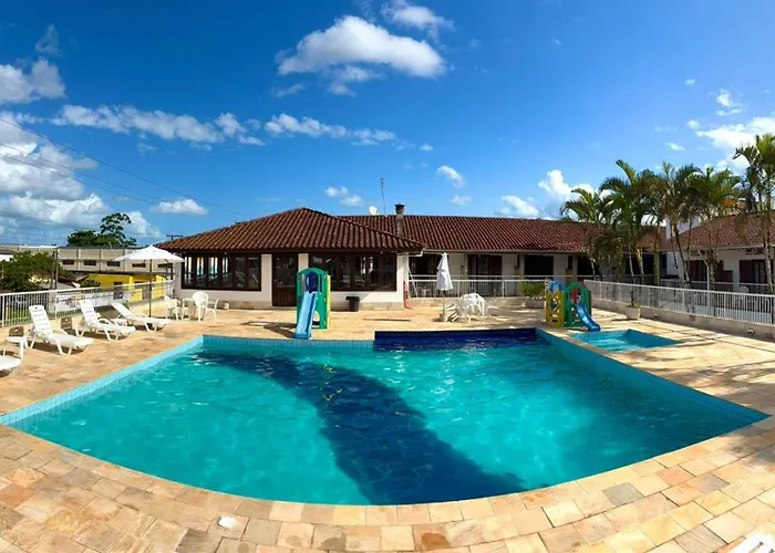 Golfinho Plaza Hotel