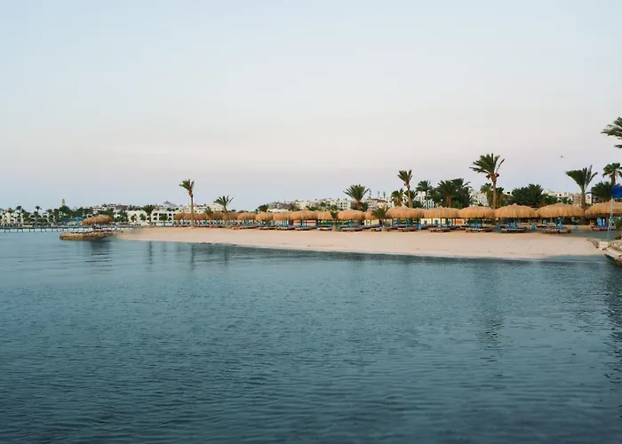 Familiehotel: New Eagles Downtown Zahabia Resort & Aqua Park