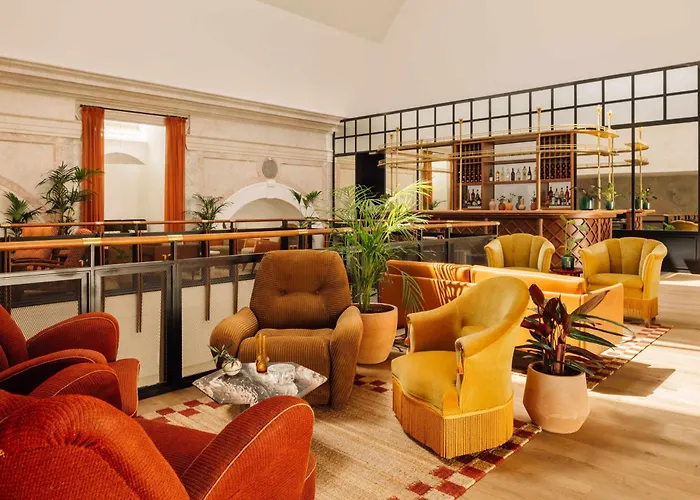 Pet Friendly hotel: Locke De Santa Joana