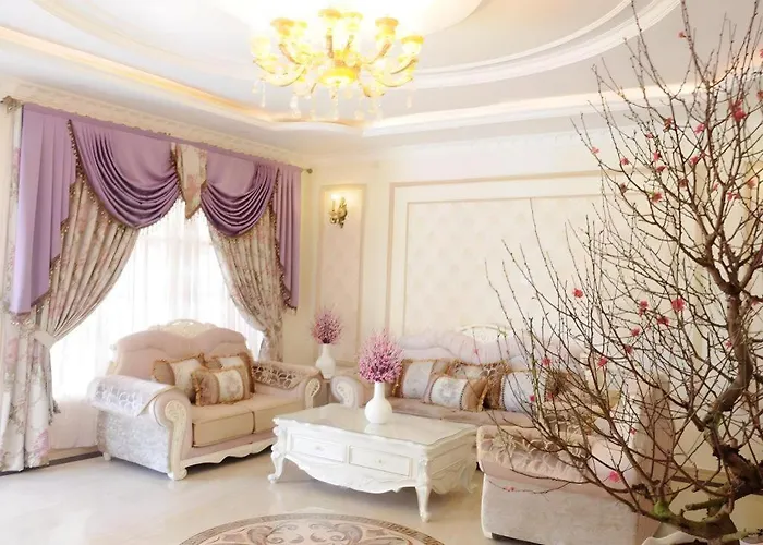 Cheap hotel: Hoa Sen Vang Hotel Dalat