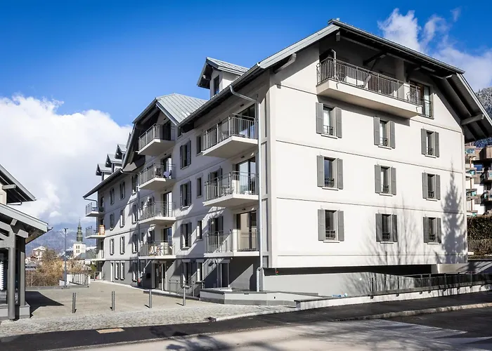 Hôtel 3 étoiles: TERRESENS - Les Sources de Canopée