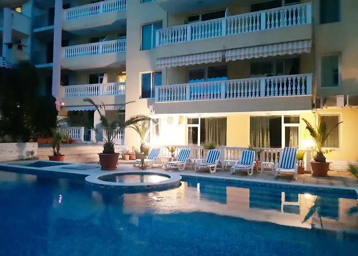Marina Sunrise Complex By The Sea