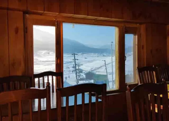 Hotel New Mount View Gulmarg