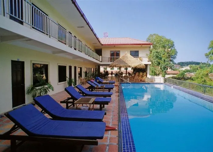 3 star hotels Aqua Family Resort