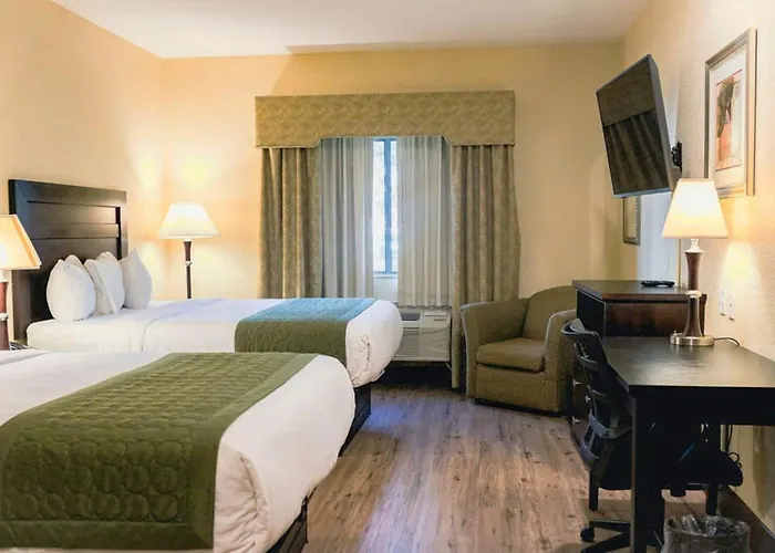 Cheap hotel: Grander Inn & Suites By Ihg