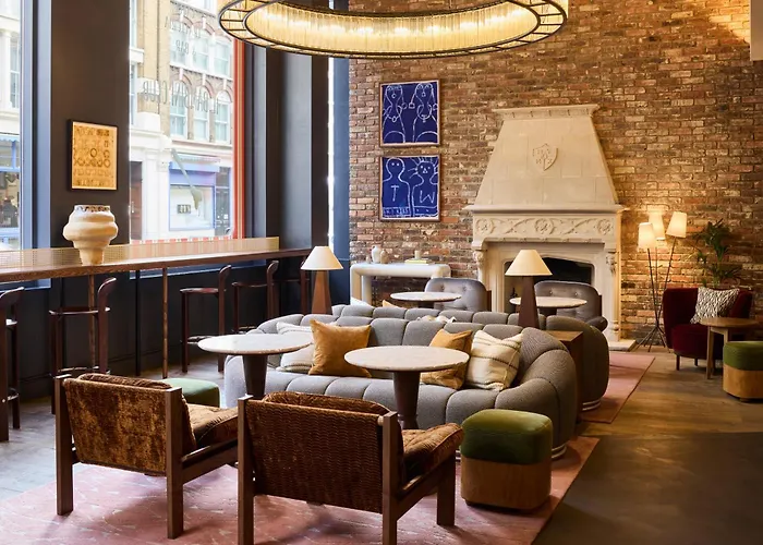 Hotel Ping Pong: The Hoxton, Shoreditch