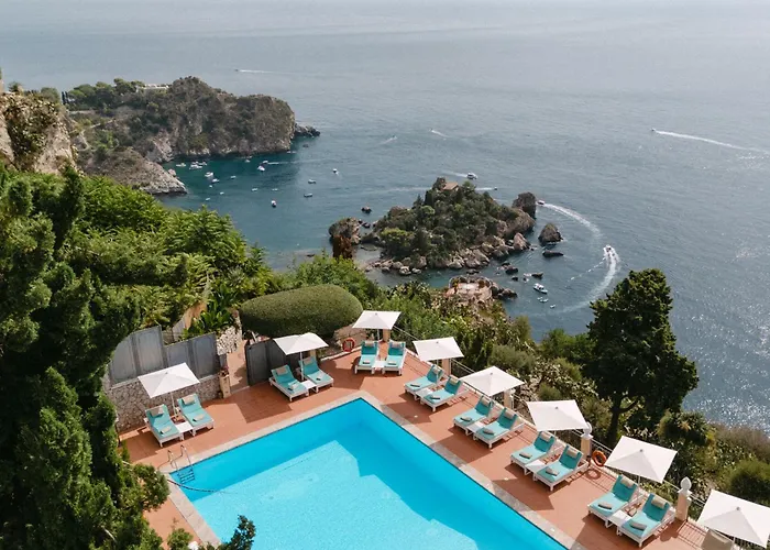 Pet Friendly hotel: Grand Hotel San Pietro Taormina