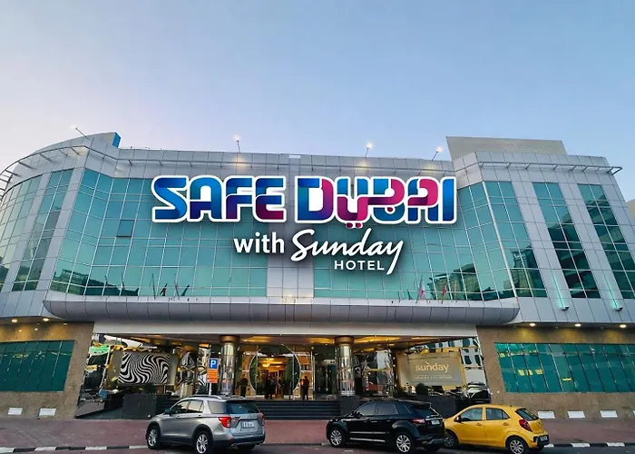 Central hotel: Sunday Hotel Holiday International Dubai