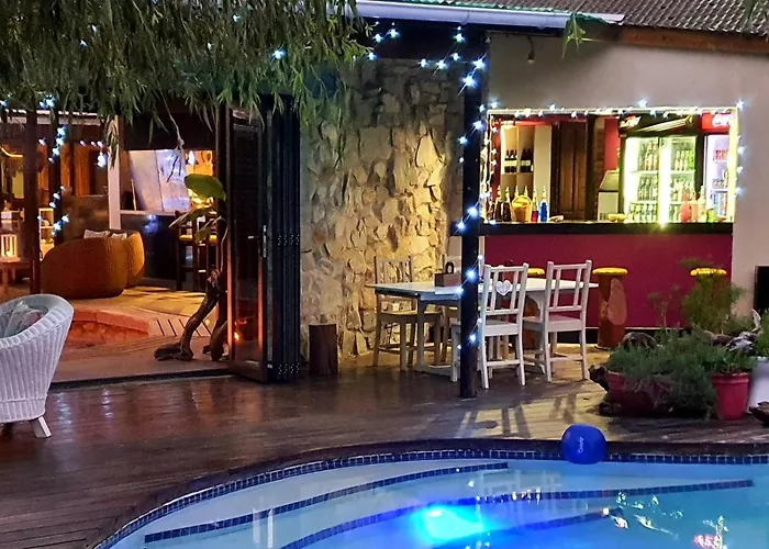 Mali Boutique Lodge & Tube 'N Axe Budget Accommodation