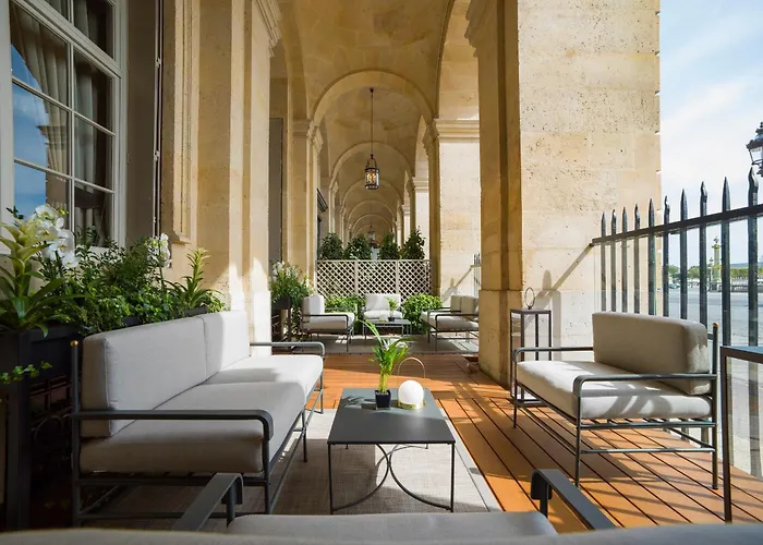 Hotel mit Pool: Hotel De Crillon
