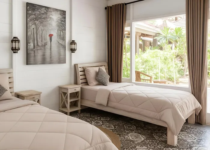Strandhotel: Easy Surf Camp