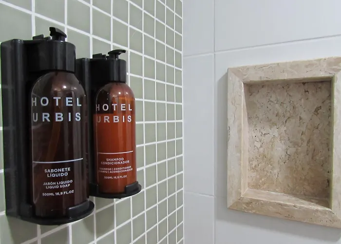 Hotel Urbis a 10 minutos Rua 25 de Março, Brás,Bom Retiro,a 2 minutos do Mirante Sampa Sky