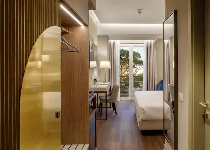 Hôtel 4 étoiles: Hotel Shangri-La Roma By Omnia Hotels