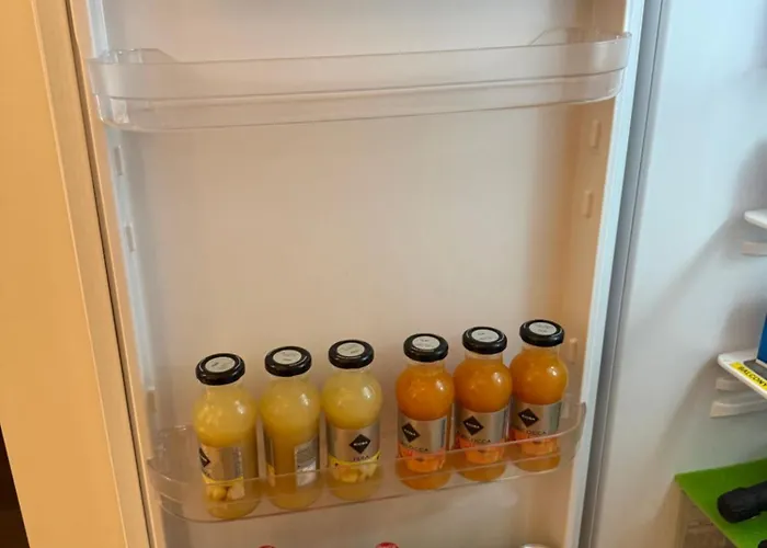 Hotel all'aeroporto: Pink Wolf