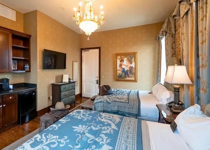 Pa Smith Hotel