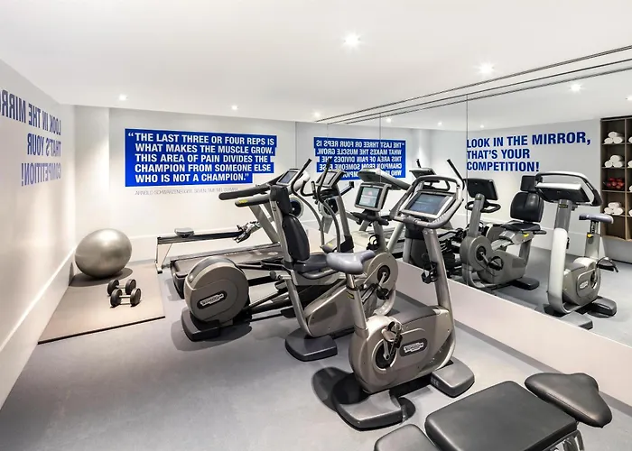 Radisson Blu Hotel, London Leicester Square