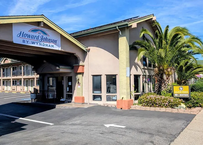 Olive Tree Inn & Suites