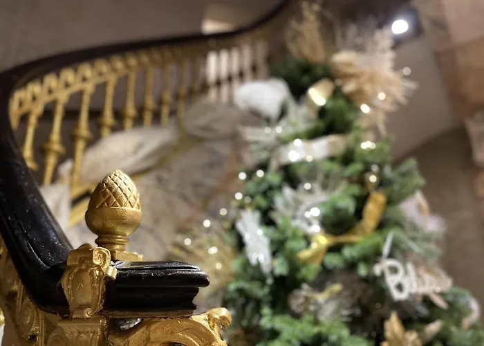 Auto-atendimento: Martinique New York On Broadway, Curio Collection By Hilton